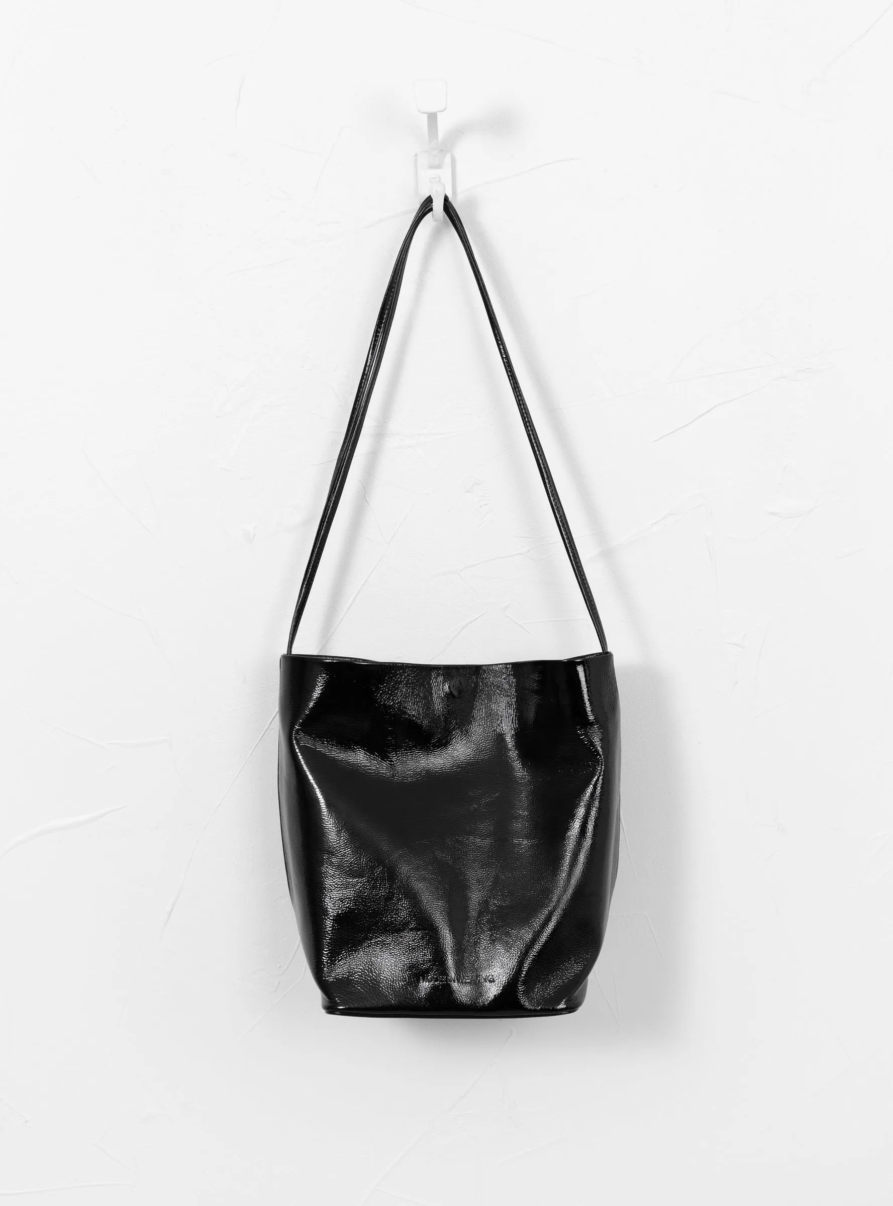 Single Strap Crossbody Glossed Black